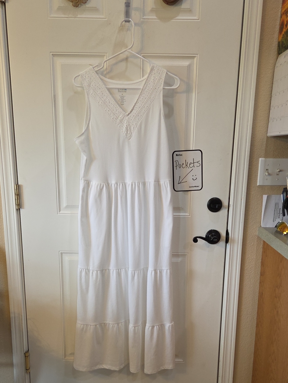 croft & barrow White Sleeveless V‑Neck Tiered Maxi Dress